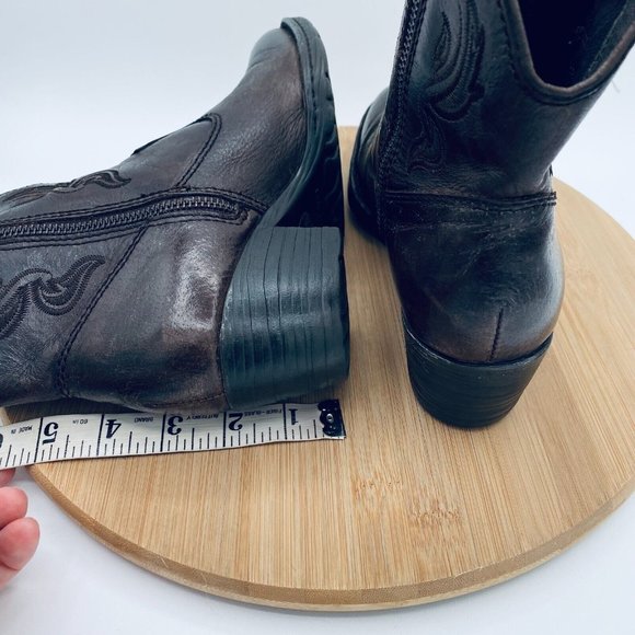 Born Cowboy Boots Womens Size 7.5 Brown Leather Western Ankle Booties Zip - Picture 7 of 11